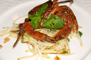 Sardine's specialty is fresh seafood.