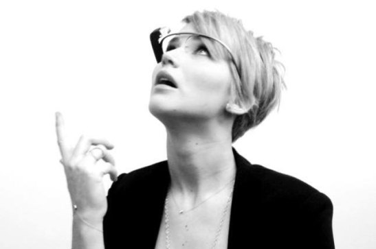 ent_081113_facebook_jenniferlawrencehaircut2