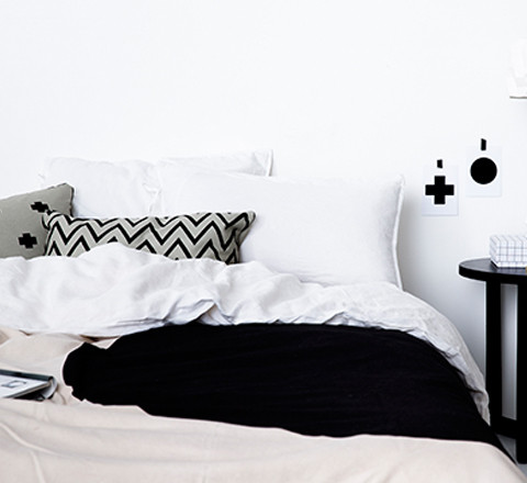 9. 'My Spot' Canvas throw