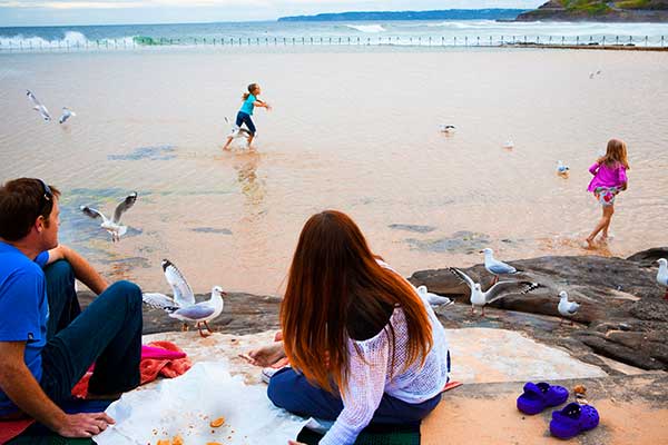 Canoe-Pool-fish-and-chips-01