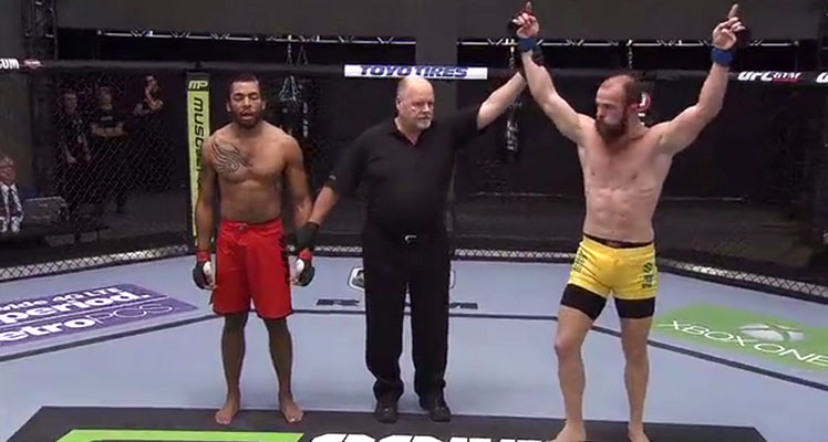 Victorious ... Team Australia welterweight Richy Walsh (right).