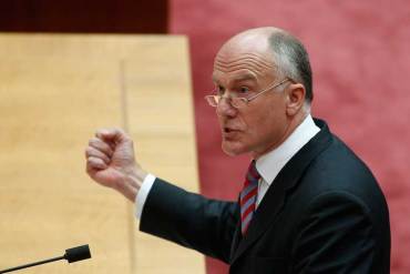 newdaily_290314_EricAbetz