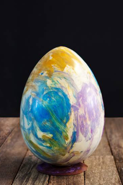 Showpiece-egg