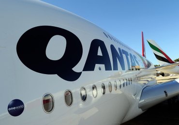 qantas-plane