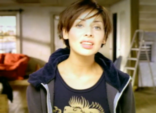 natalie imbruglia torn