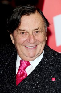 newdaily_241014_barryhumphries