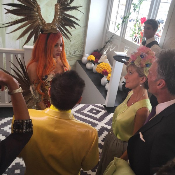 gabi-grecko-geoff-edelsten-julie-biship-melbourne-cup