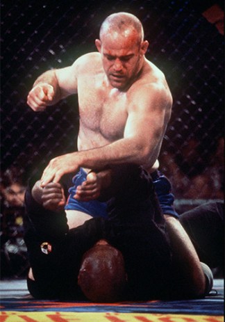 Mark Schulz in an Ultimate Fighting match in 1996. Photo: AAP