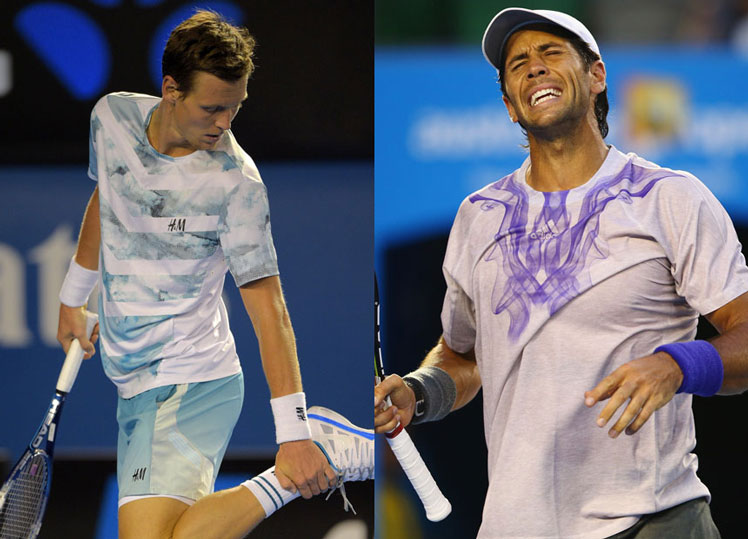Beach anyone? Tomas  Berdych in his seaside combo, while Fernando Verdasco has been having trouble with his ball-point.