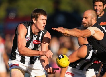 AFL NAB Challenge Collingwood and Carlton 