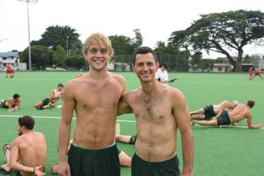 thenewdaily_080415_hockey2