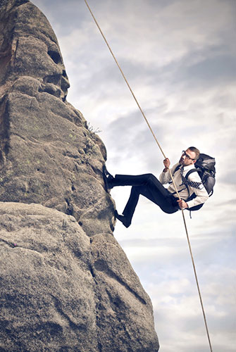 mon_shutterstock_260514_rockclimber