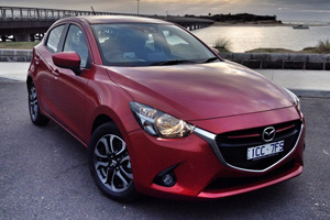 mazda-2-neo
