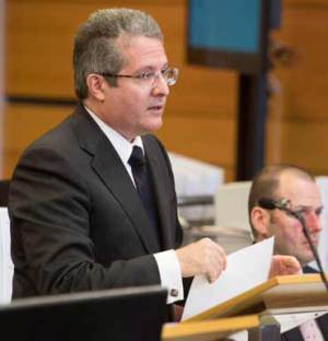 Counsel Assisting the Commission Jeremy Stoljar gave Mr Shorten a forum to talk about himself. Photo: AAP