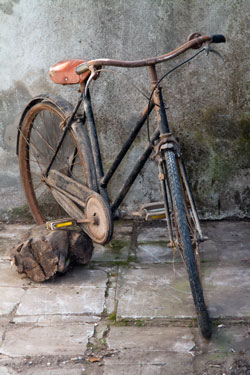 Bikes that don't look attractive are another way to keep the criminals away. Photo: Shutterstock