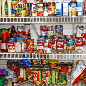 Keeping a full pantry is essential. Photo: Shutterstock