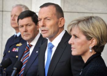 Australian Defence Force chief Mark Binskin, Defence Minister Kevin Andrews, PM Tony Abbott and Foreign Minister Julie Bishop announced the airstrikes on Wednesday. Photo: Getty