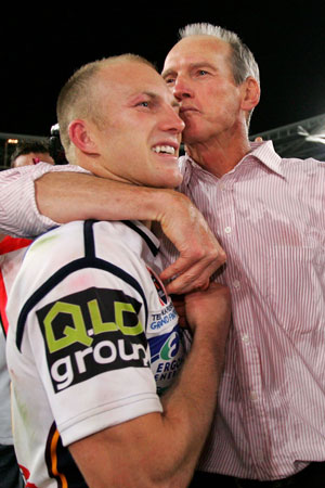 One of Bennett's very best players, Darren Lockyer, celebrates with him. Photo: Getty