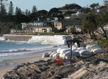 erosion kingscliff