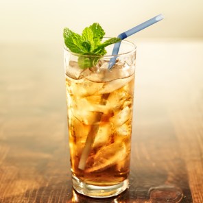 Iced tea is a refreshing drink with minimal sugar.