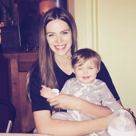 Robyn with daughter Ripley.