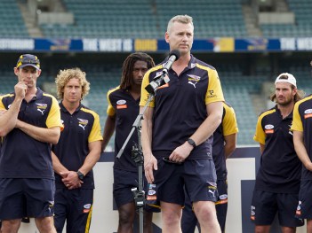 Simpson makes a speech during the team's homecoming ceremony at Domain Stadium. Photo: AAP 