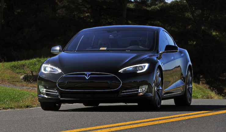 Test Driving the Tesla Model S P90D