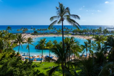 Hawaii stays relatively warm, even in the cold season. Photo: Getty 