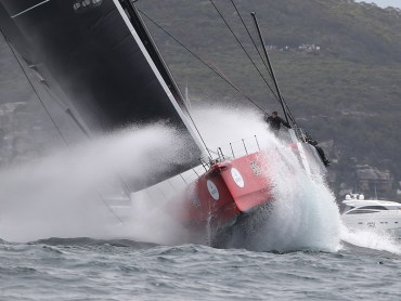 Comanche crashes through a wave