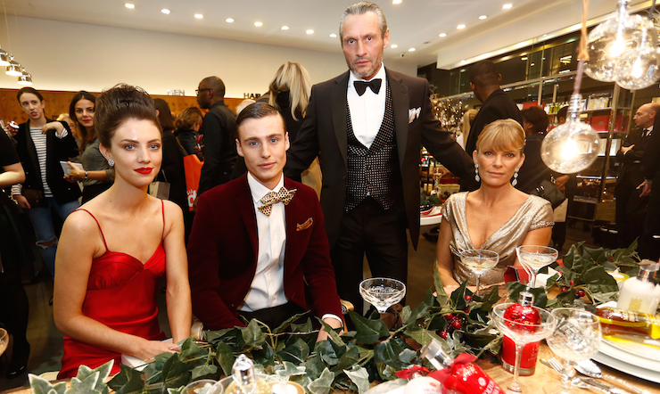 A chic version of the family Christmas photo.