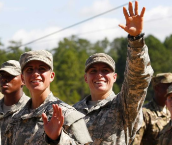 Captain Kristen Griest and 1st Lieutenant Shaye Haver have made US military history. Photo: ABC