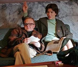 Toby Jones as Truman Capote and Sandra Bullock as Harper Lee in the film Infamous.