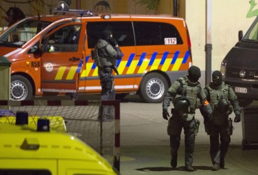 Molenbeek police raid