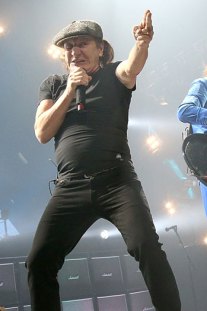 Brian Johnson risks permanent hearing loss if he keeps performing. Photo: Getty