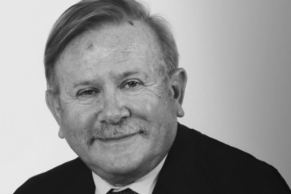 Oncologist Dr John Grygiel gave more than 100 cancer patients incorrect doses of a chemotherapy drug.