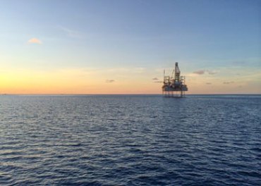 oil rig