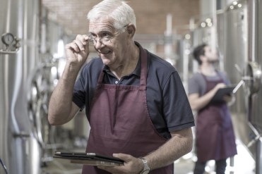 Seniors will be able to contribute into their super up to age 75. Photo: Getty
