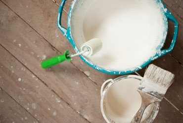paint tins