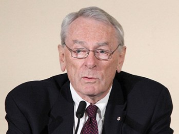 GENEVA, SWITZERLAND - NOVEMBER 09: Former World Anti-Doping Agency (WADA) President and chairman of the WADA independent commission Richard W Pound, (C) gives a speech during the press conference in Geneva, Switzerland on November 09, 2015. Pound says "For the 2016 Olympic Games our recommendation is that the Russian Federation be suspended," (Photo by Fatih Erel/Anadolu Agency/Getty Images)
