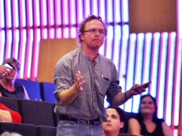 Skerritt attacks shorten