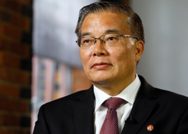 Hyun Hak Bong