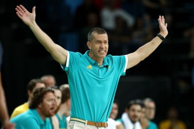Frustration from Australia coach Andrej Lemanis during the Boomers' loss to spain. Photo: Getty/ Elsa