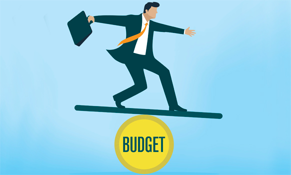 Budgeting is crucial to saving. Photo: Getty