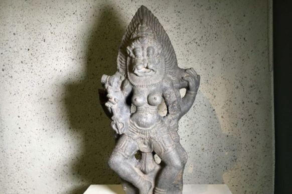 The NGA suspects records of the statue Goddess Pratyangira may have been falsified.