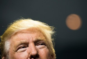 Trump campaign sinking