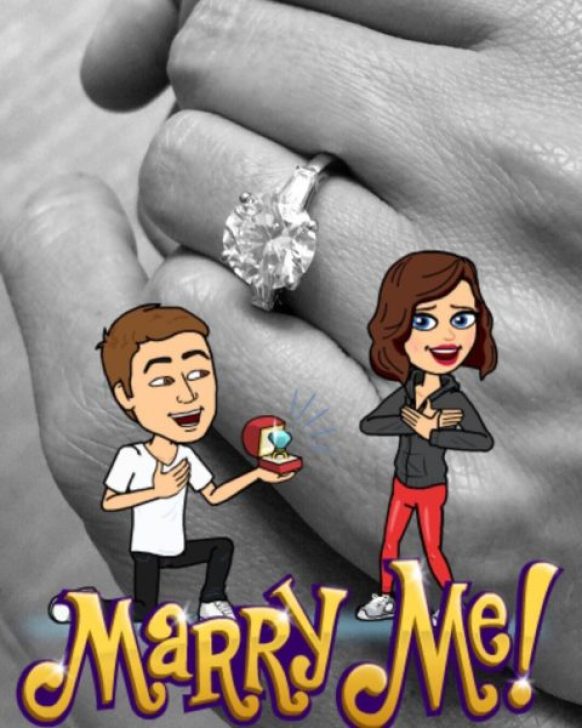 Kerr announced the engagement via a Snapchat using its new bitmoji feature. Photo: Snapchat.