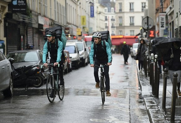 deliveroo riders