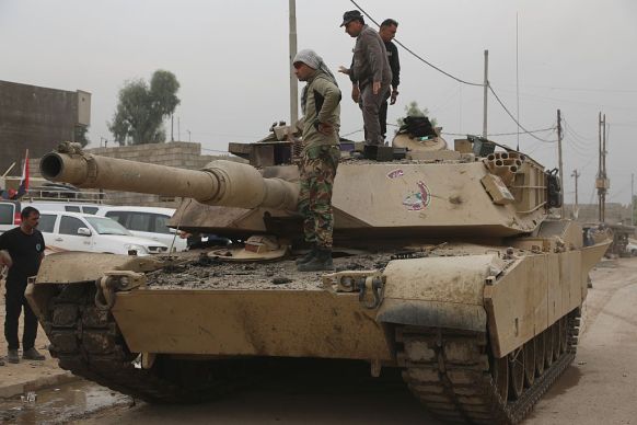 Mosul IS flag found