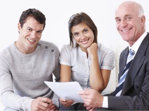 Shop around for commission deals. Photo: Getty