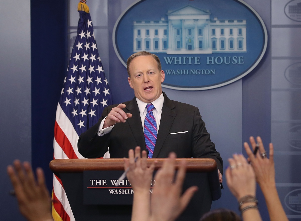 White House press secretary Sean Spicer says economists and business leaders "have confidence" in the President's agenda.